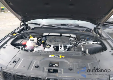 2022 Jeep Grand Cherokee 4Xe Trailhawk 4X4 from USA, damaged, VIN 1C4RJYC69N8756423